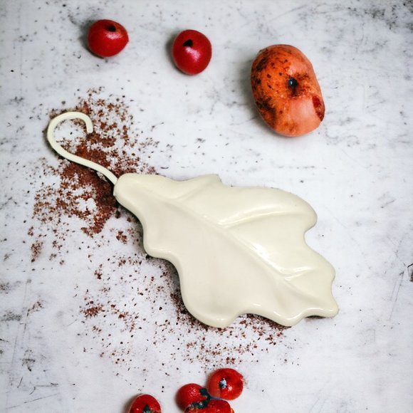 Ceramic White Leaves - Set of 4 - Fall Decor - Harvest Table - Picture 8 of 9